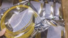 MTP MPO ブレイクアウトパッチケーブルの出荷