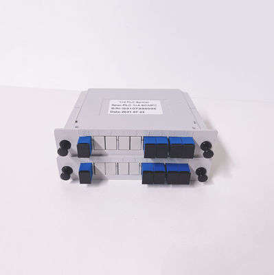 1x4 Fiber Optic Splitter with 0.3m Pigtail Length and 0.9mm Cable Diameter for 1260~1650nm Wavelength