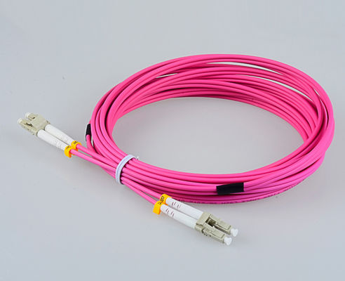 OM4 10G 0.3dB 50/125μm データセンターファイバーケーブル用光ファイバーケーブル