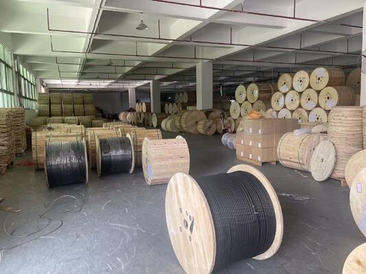 GYXTW 24b1 Single Mode 24cores Direct Burial Outdoor Optical Fiber Cable 